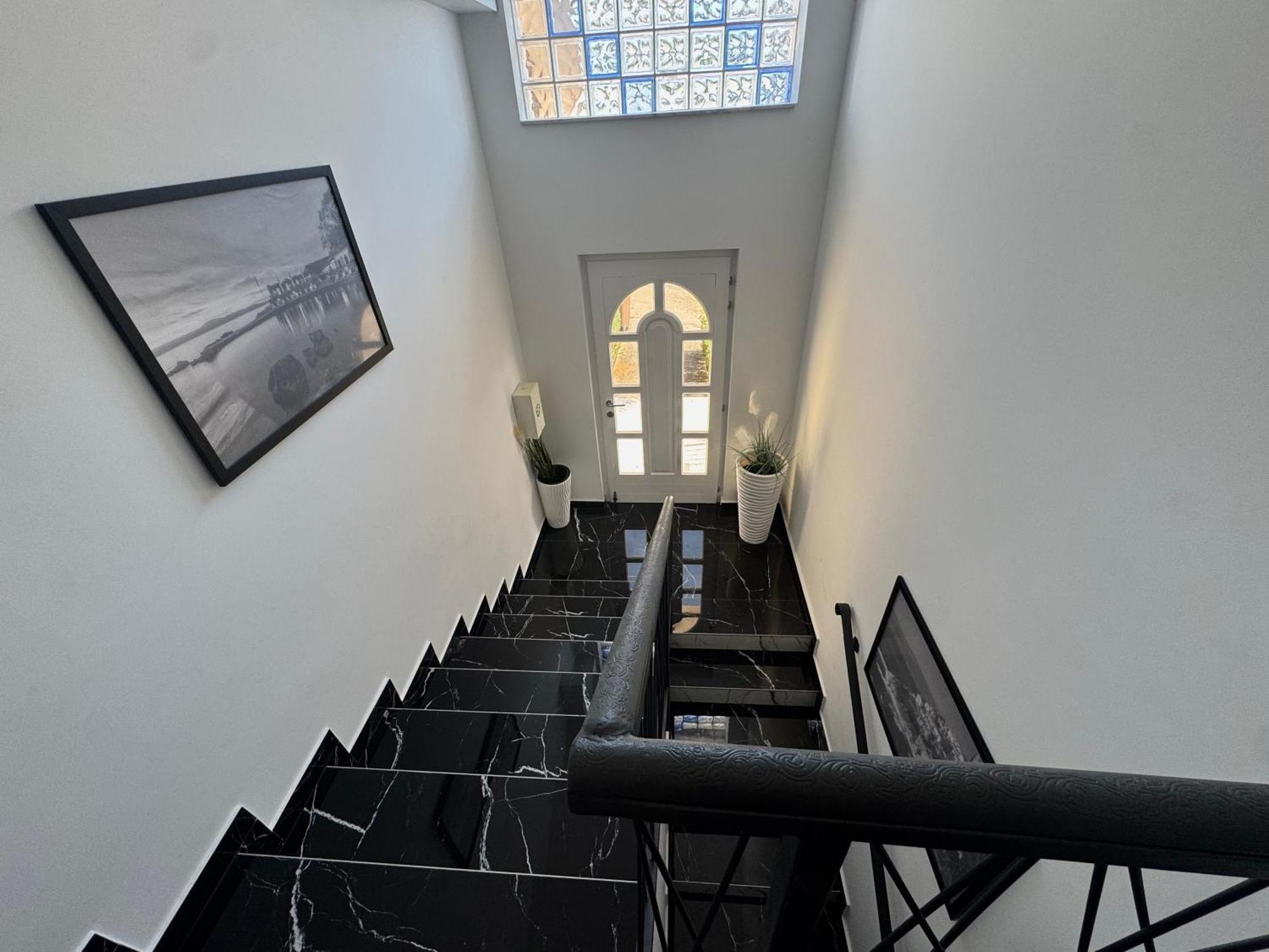 Apartments Orhidelia 니바이스 외부 사진
